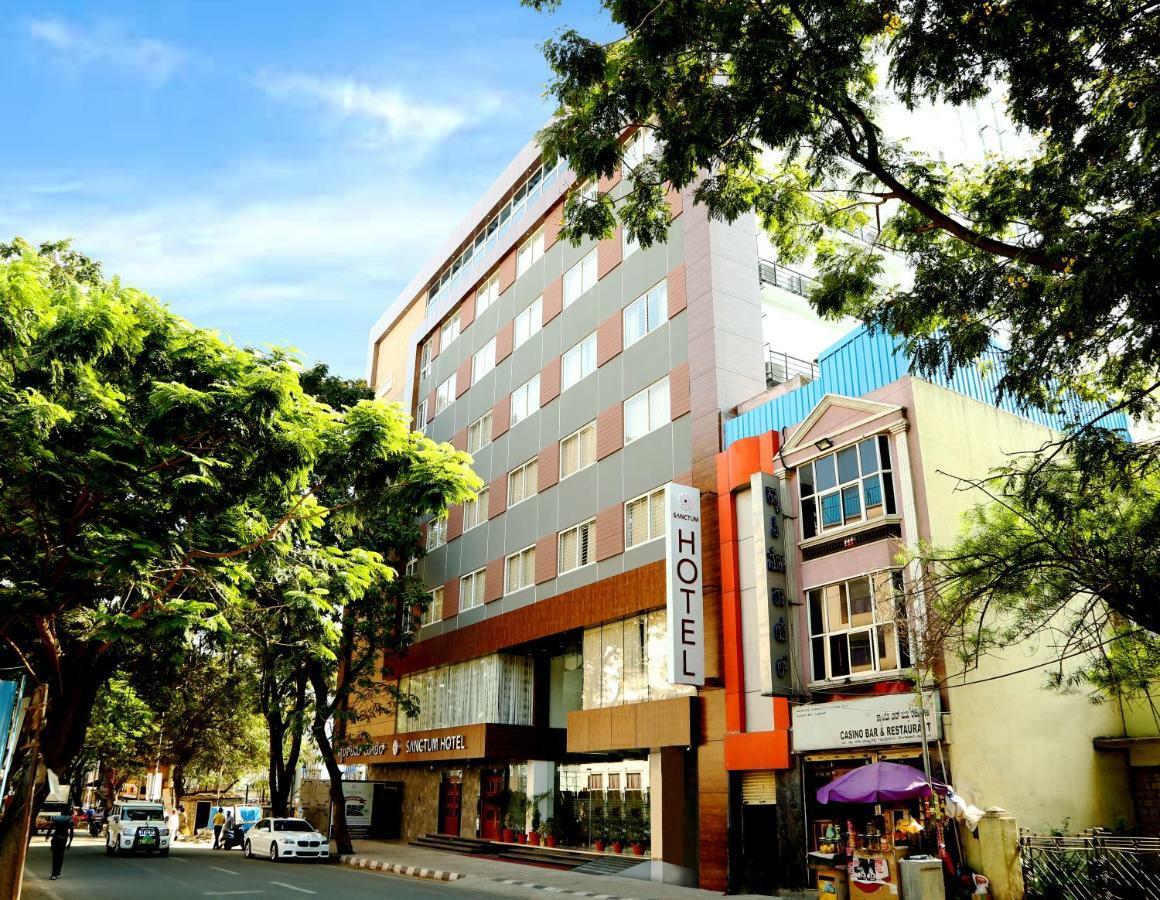 I V Sanctum Hotel Bangalore Exterior photo